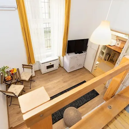Dizsu's 2 Appartement Boedapest